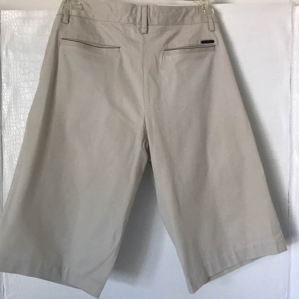 NAUTICA BERMUDAS.